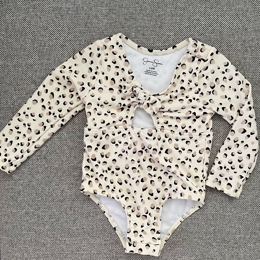 Jessica Simpson swimsuit girl